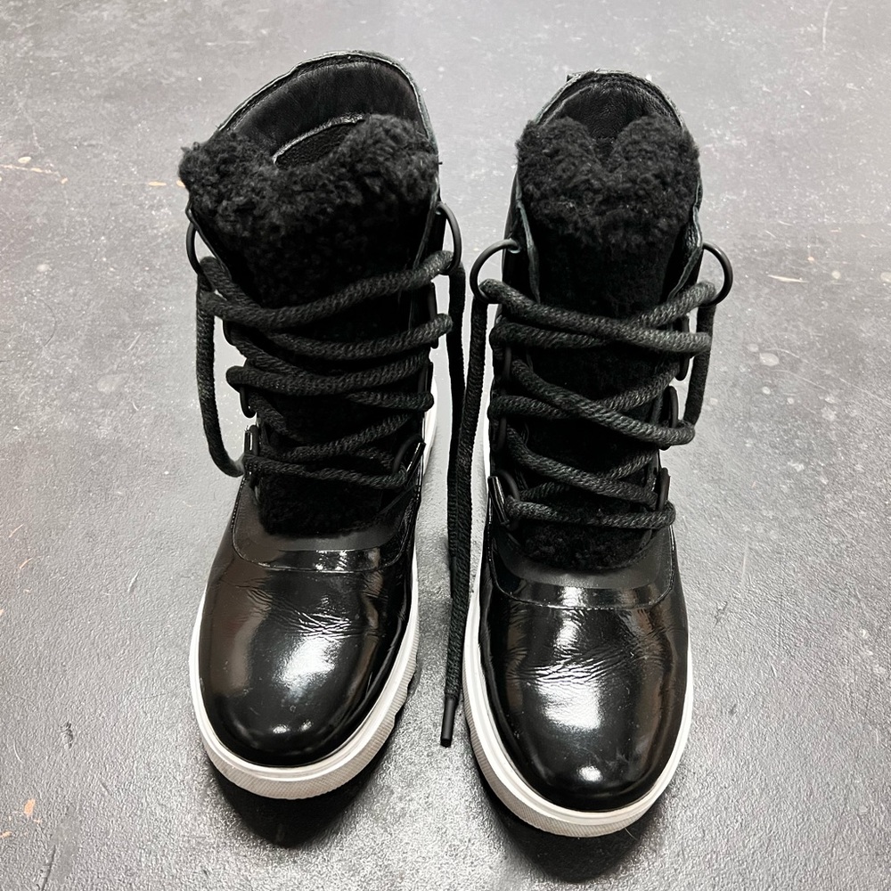 SOREL Joan of Arctic™ Leather Boot